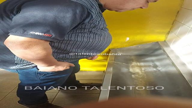 FiZ XIXI HOJE COM ESSE COROA ELE  É LINDO E TEM UM P...