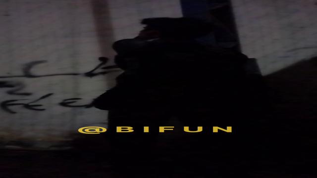 O negão sarado da reciclagem 