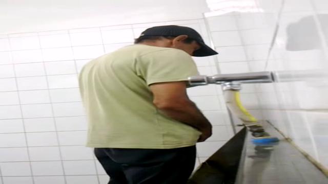 Pissing #65
