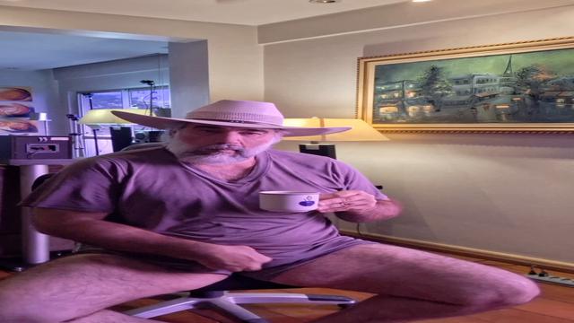 SEXTOU CO. PICÃO CHAPELUDO PENTELHUDO BABANDO E DURÃO 