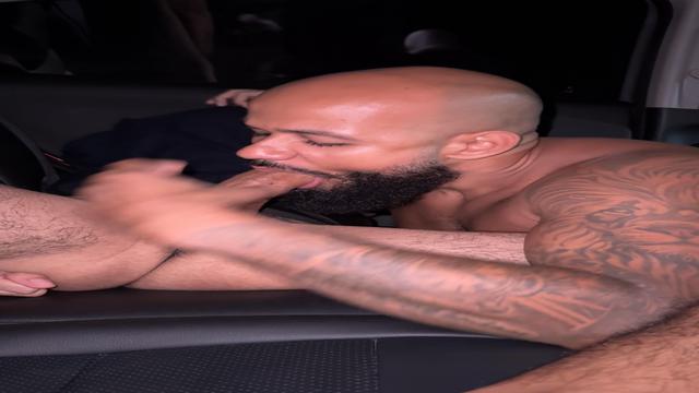 video 129 - mamando o boyzinho da academia 
