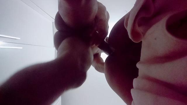 Fudendo o cu do vizinho no sigilo 