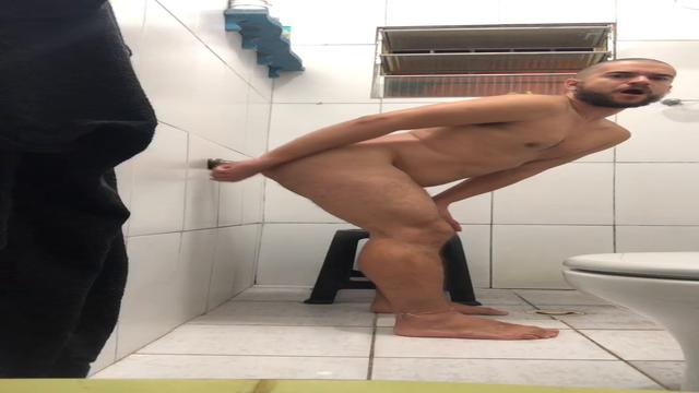 Cheguei do trampo e fui tomar um banho ?