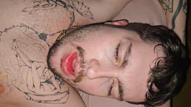 DEPOIS DA BALADA UMA SURUBA NO QUARTO COM ESSES PUTOS