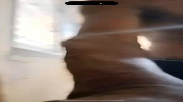 Coroa negão gozando e mijando INEDITO adoro quando g...