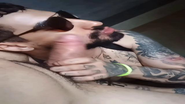 SUCKING THE GALECIAN'S BIG DICK