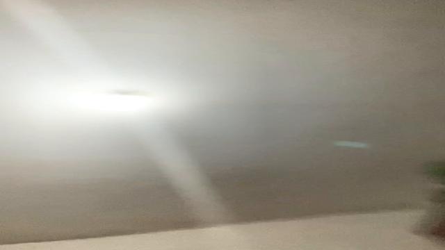 Sarrando no cuzinho do mlk