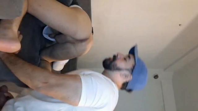 Comendo novinho na minha casa